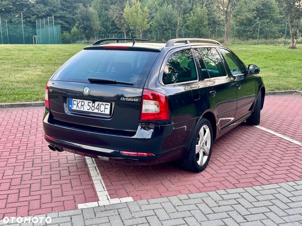 Skoda Octavia 2.0 TDI Ambiente - 8