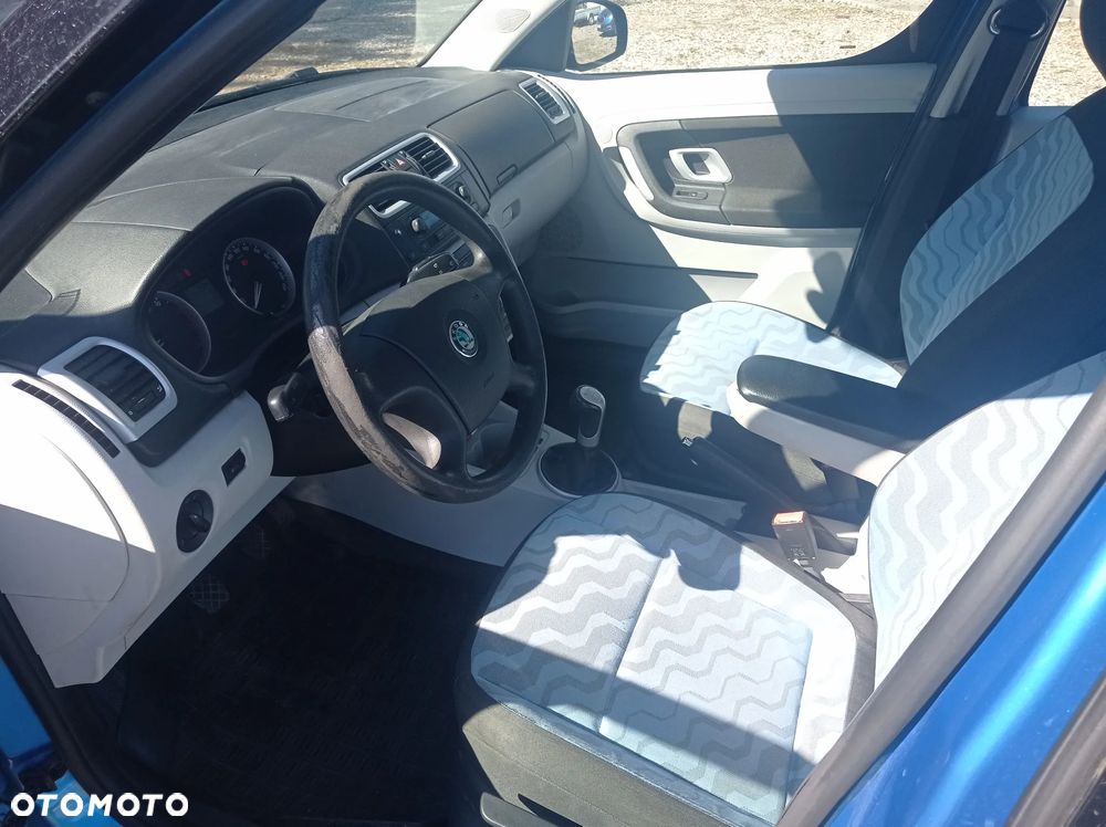 Skoda Roomster 1.6 16V Style - 6