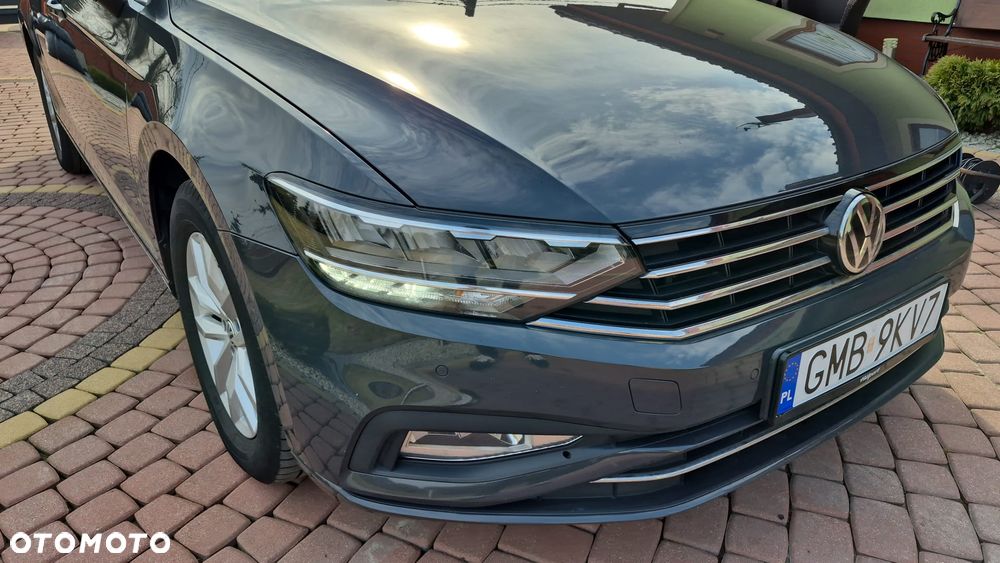 Volkswagen Passat - 27