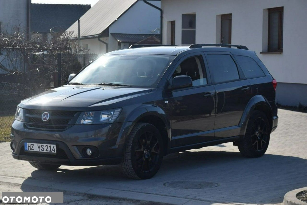 Fiat Freemont 2.0 Multijet 16V DPF Automatik Allrad Black Code - 4