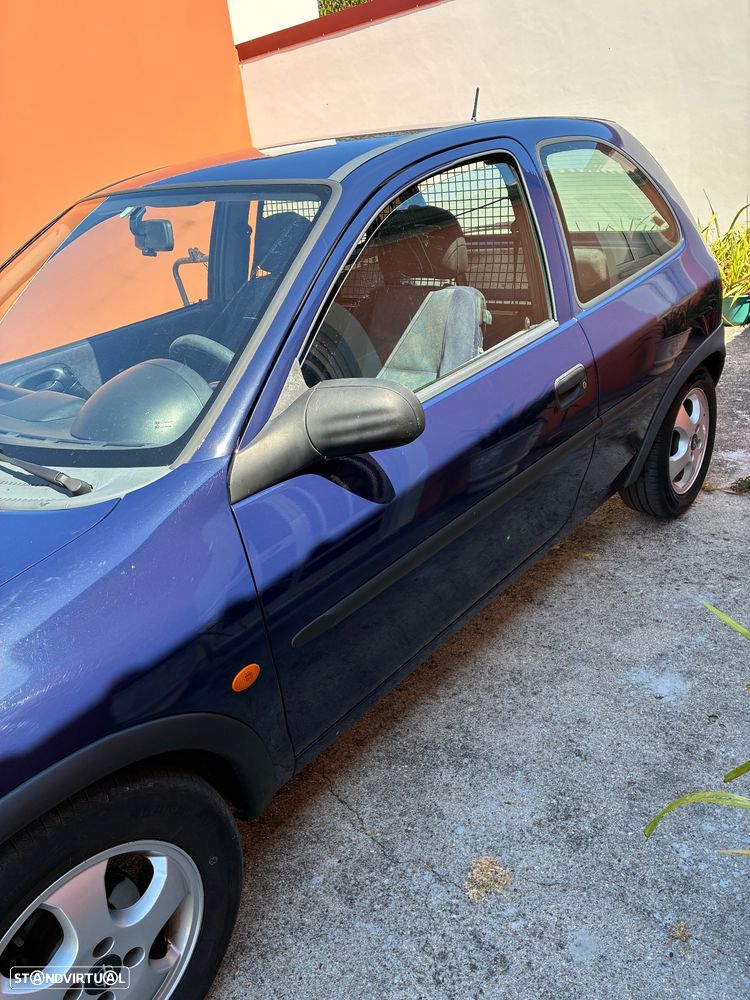 Opel Corsa - 8
