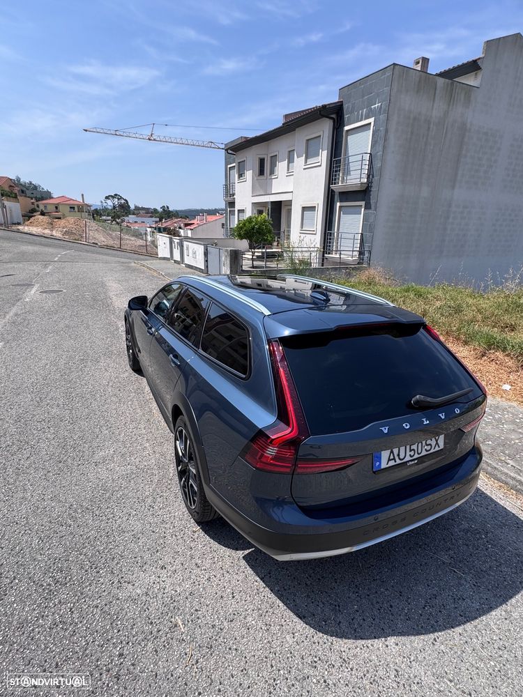 Volvo V90 Cross Country - 5