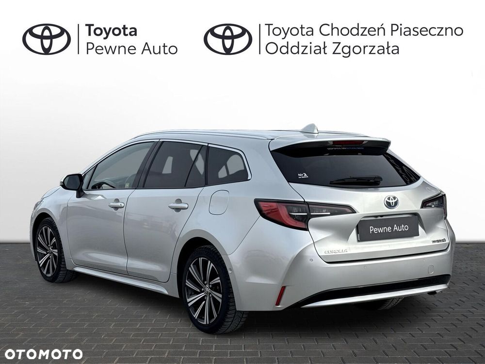 Toyota Corolla - 4