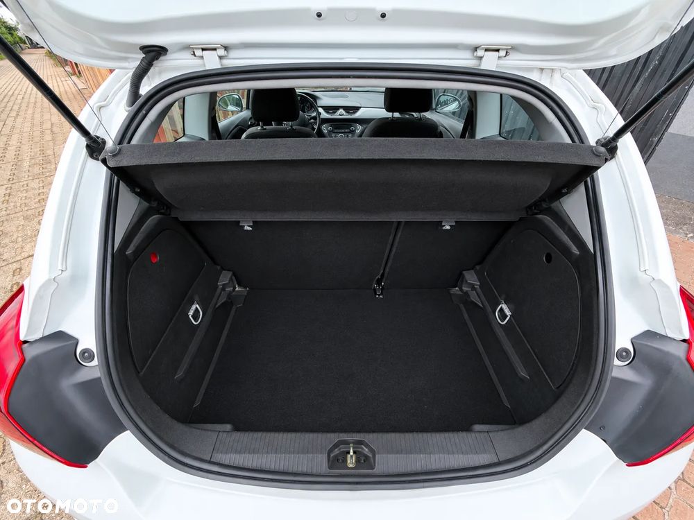 Opel Corsa 1.2 Cosmo - 12