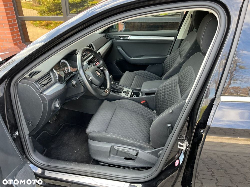 Skoda Superb 2.0 TDI DSG Style - 13