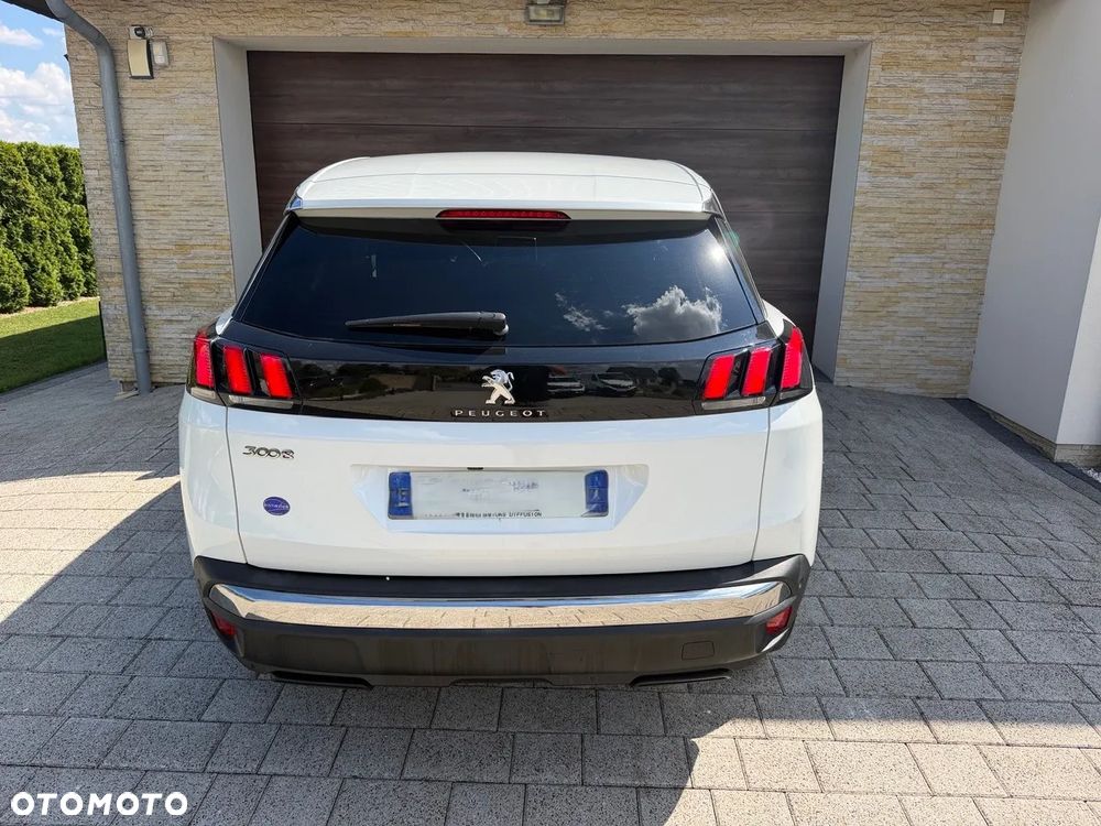 Peugeot 3008 - 8