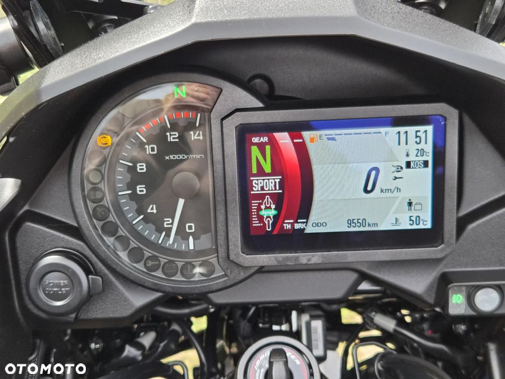 Kawasaki Versys 1000 - 24