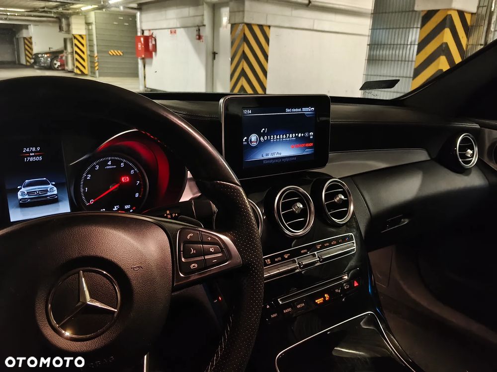 Mercedes-Benz Klasa C 200 4-Matic 9G-TRONIC - 10