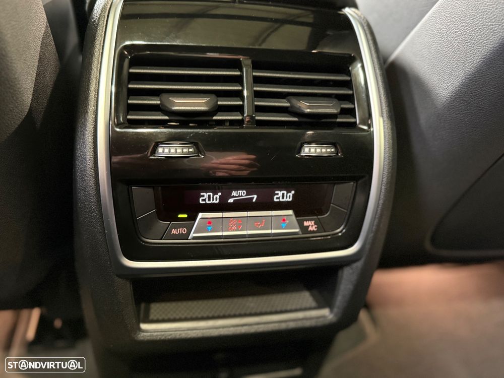 BMW X5 30 d xDrive Pack M - 41