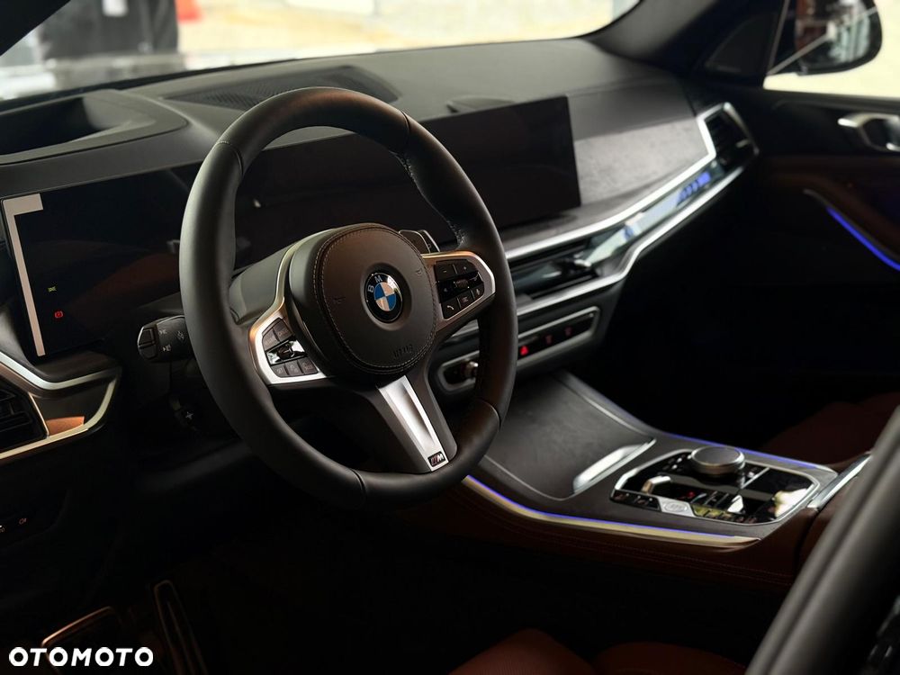 BMW X5 xDrive40d mHEV - 12
