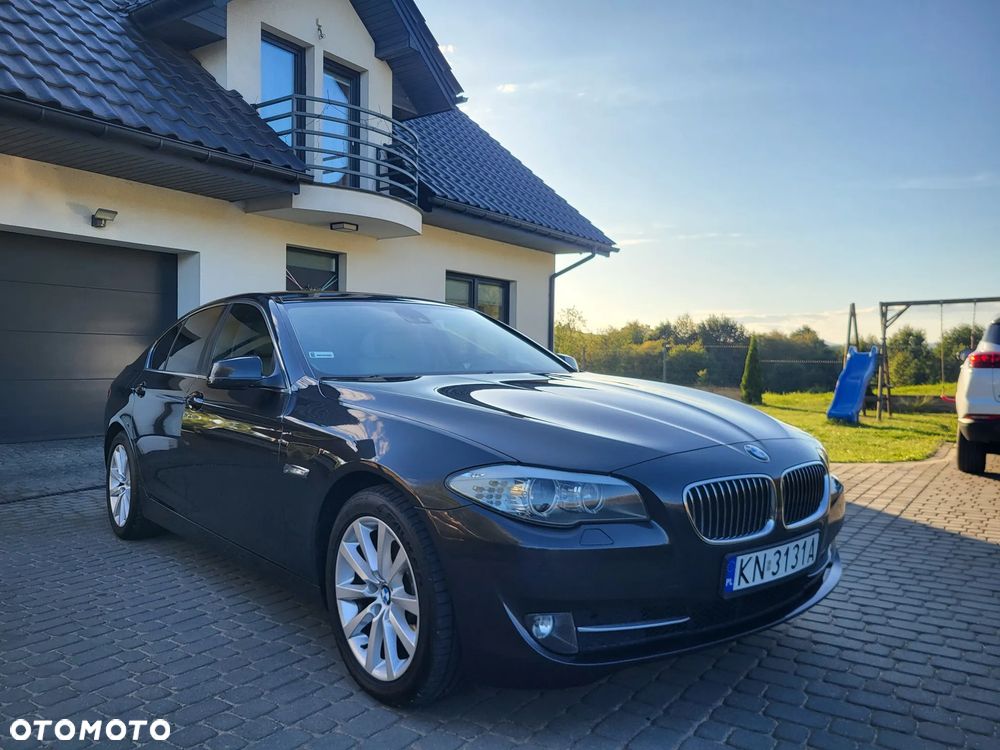BMW 5 Series 2012 photo 4
