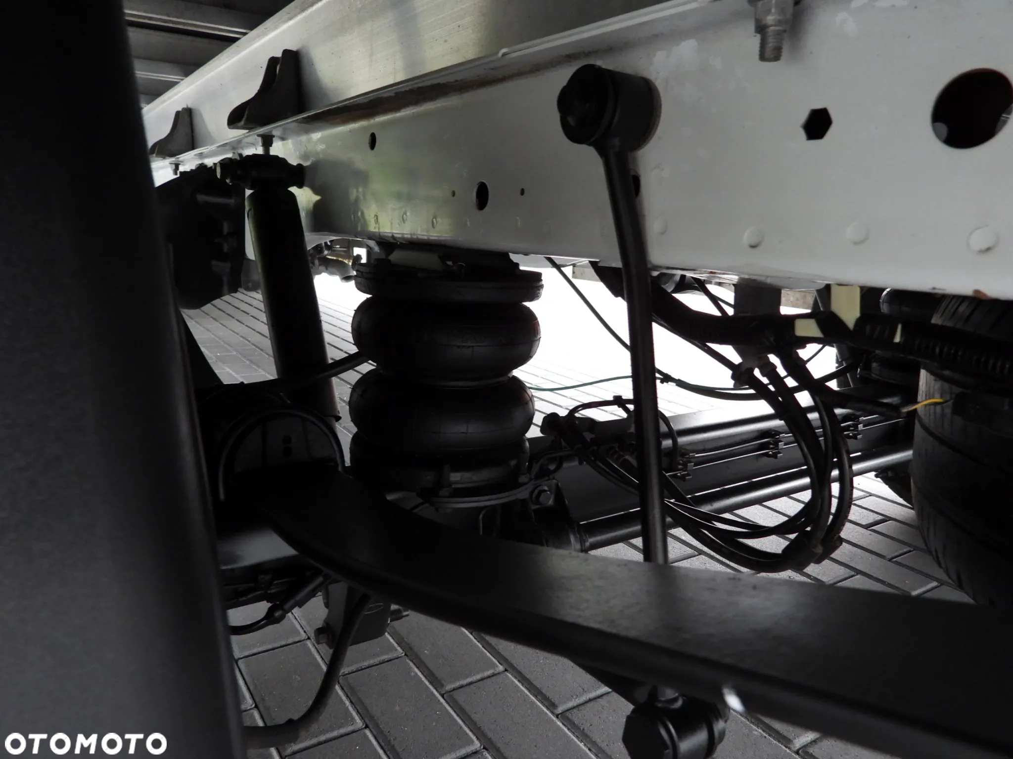 Ford TRANSIT  PLANDEKA 10 PALET WEBASTO TEMPOMAT LEDY PNEUMATYKA KLIMATYZACJA 160KM [ M38701 ] - 24