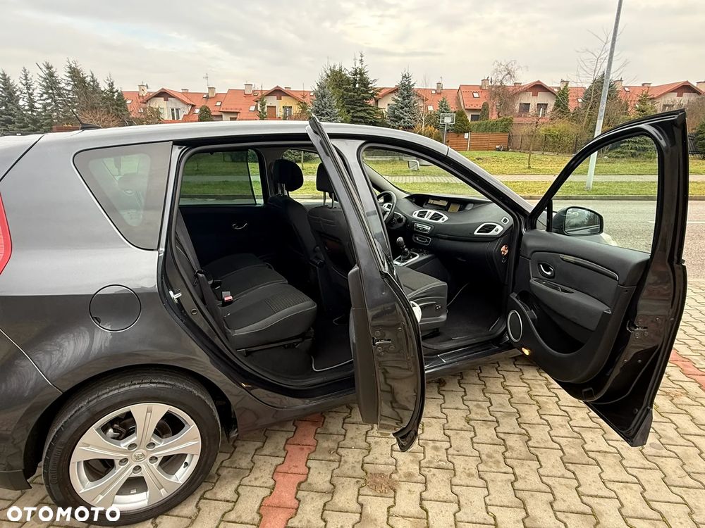 Renault Scenic TCe 130 Dynamique - 32