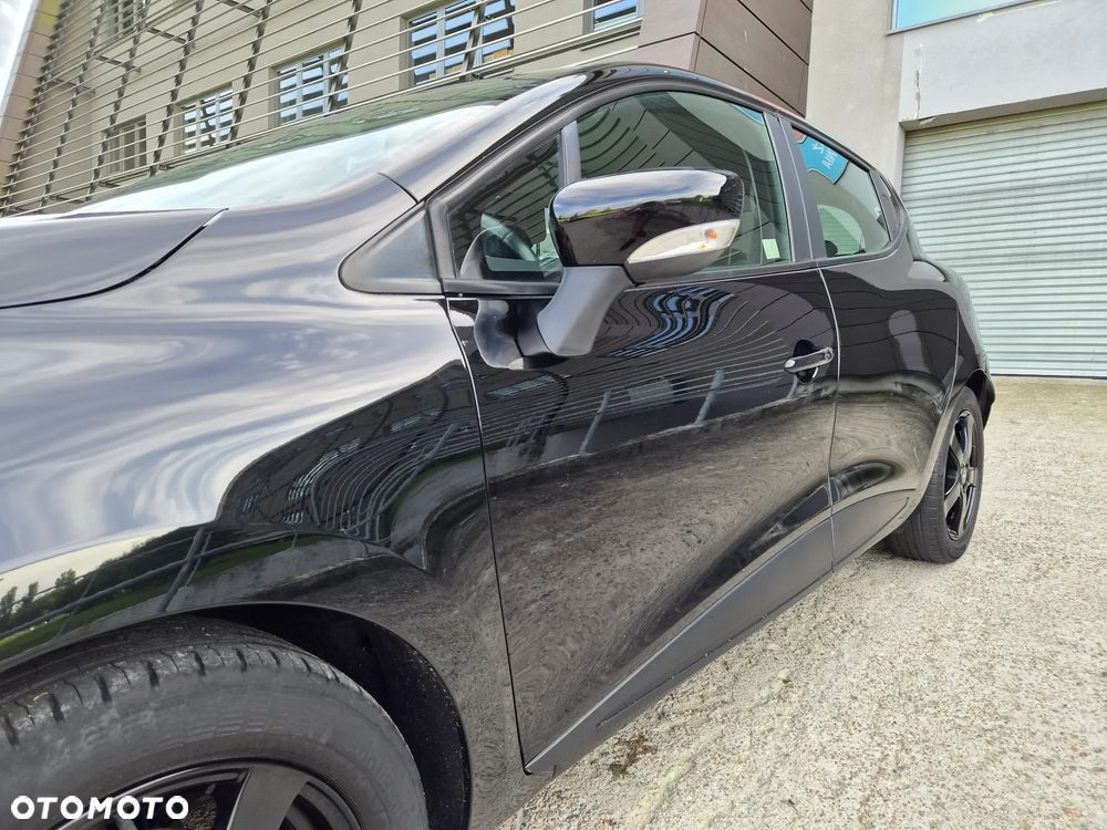 Renault Clio 1.2 16V 75 Dynamique - 9