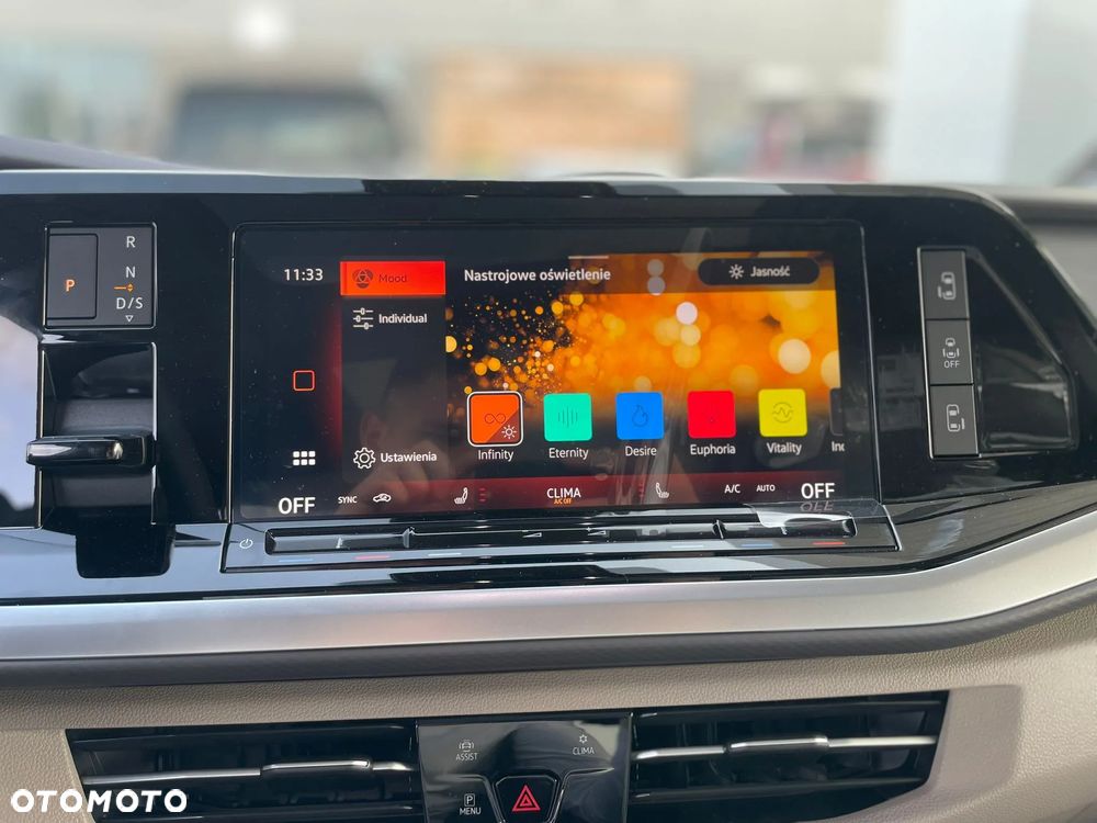 Volkswagen Multivan 2.0 TSI L1 Edition DSG - 29