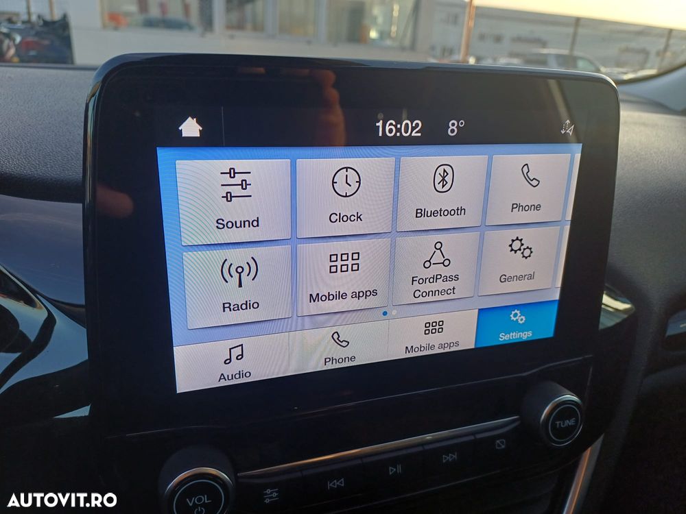 Ford Fiesta 1.0 EcoBoost Hybrid S&S COOL&CONNECT - 19