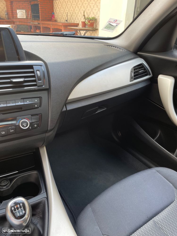 BMW 116 d EfficientDynamics - 6