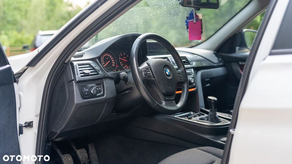BMW Seria 3 316d Edition M Sport Shadow - 8