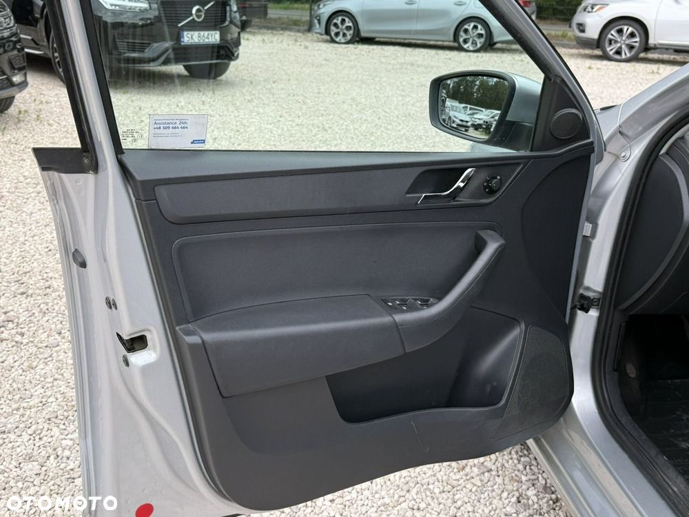 Skoda RAPID - 13
