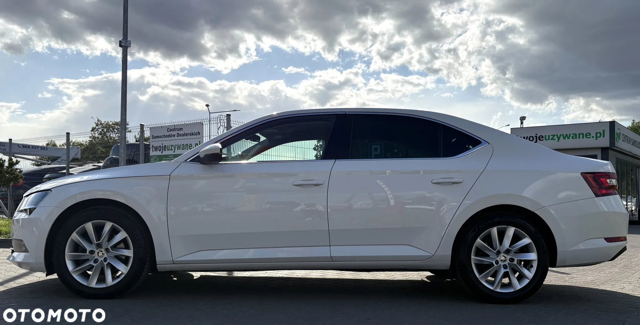 Skoda Superb 2.0 TDI Ambition DSG7 - 5