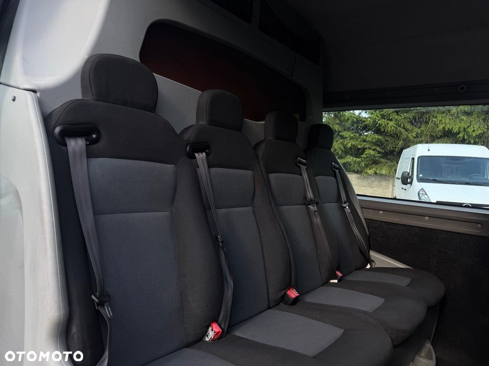 Renault Master / BRYGADÓWKA / 7 OSOBOWA / 180 TYŚ KM / BOGATA WERSJA / FV 23% / - 14