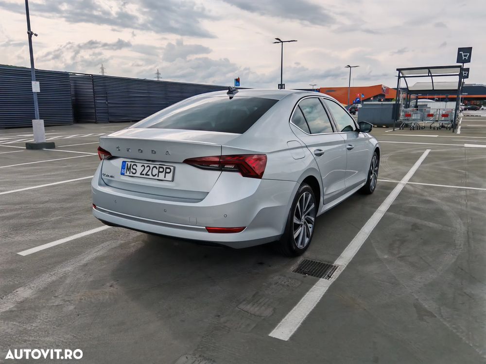 Skoda Octavia 2.0 TDI DSG Style - 4