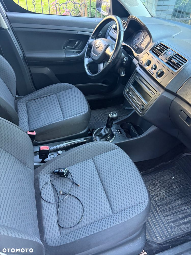 Skoda Roomster - 8