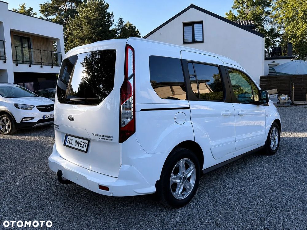 Ford Tourneo Connect 1.5TDCi Titanium - 4