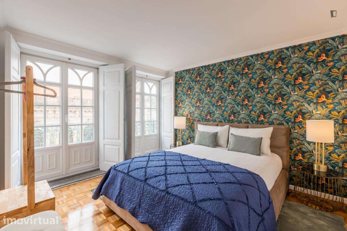 Apartamento com 3 quartos - localizado em Sé Porto - Grande imagem: 2/41