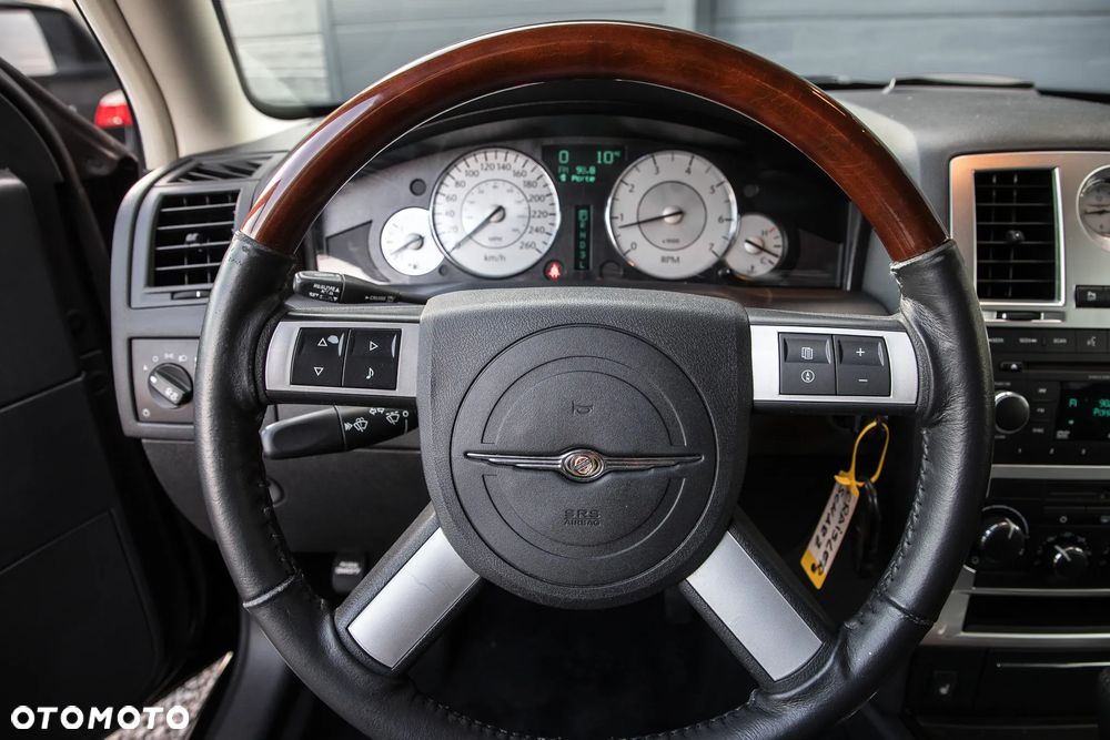 Chrysler 300C 2.7 Automatik - 25