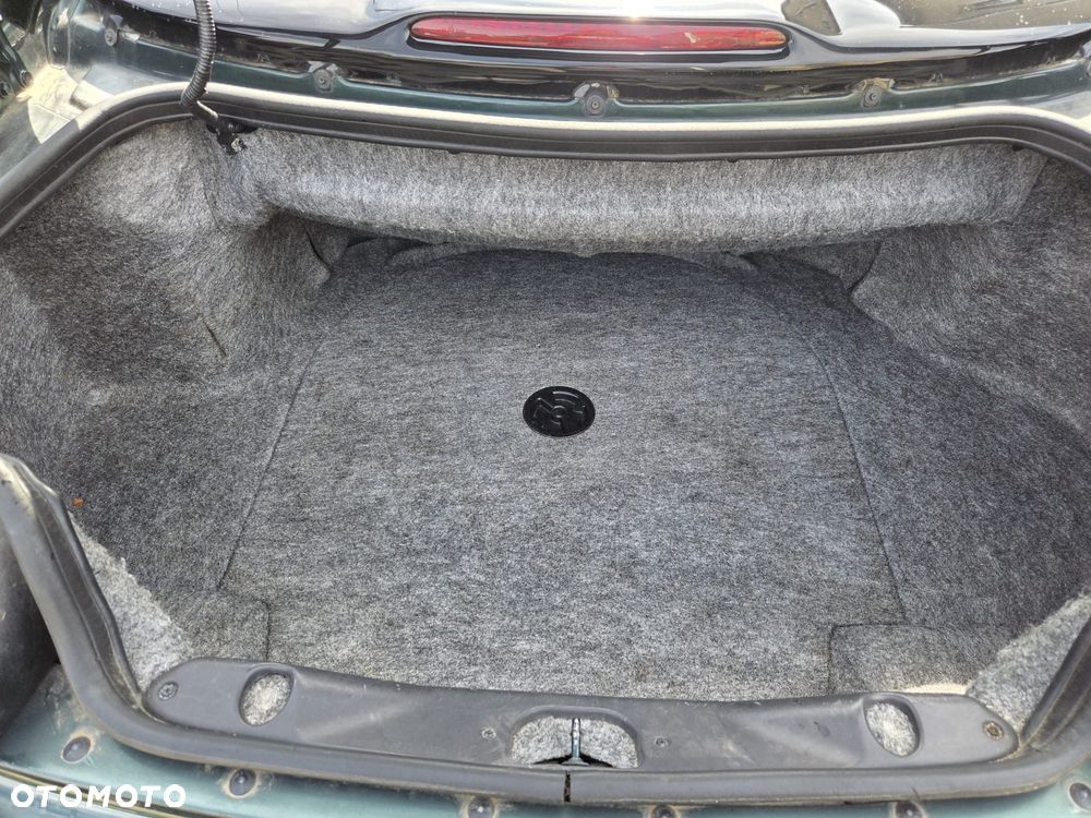Chrysler Stratus - 7