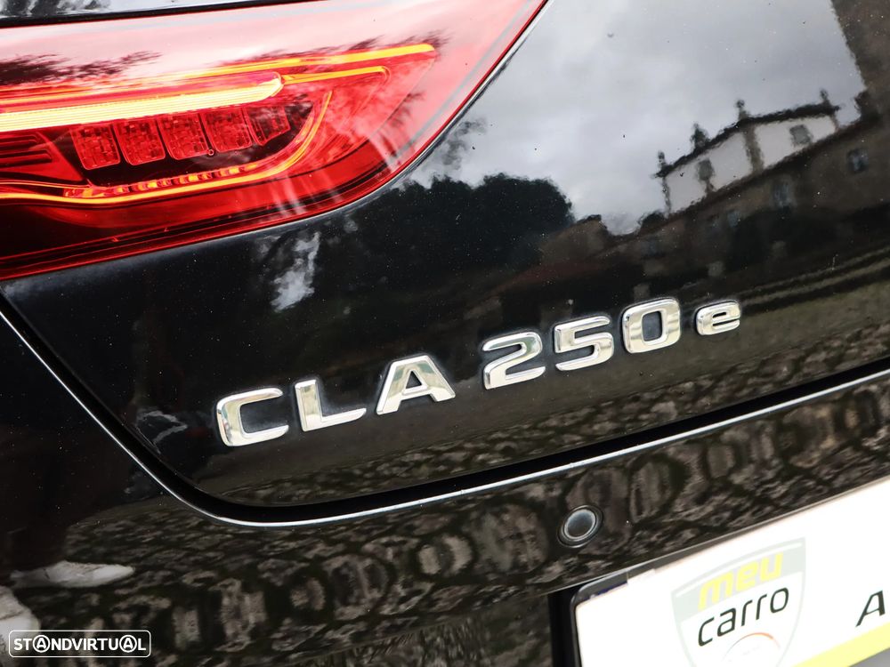 Mercedes-Benz CLA 250 e Shooting Brake Progressive - 9