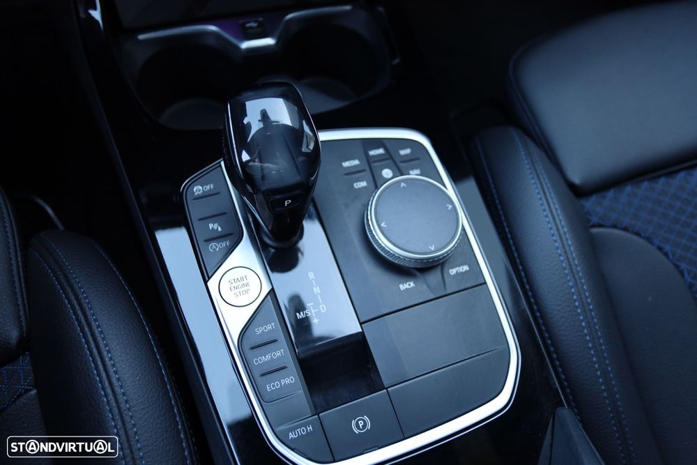 BMW 116 d Pack Desportivo M Auto - 9