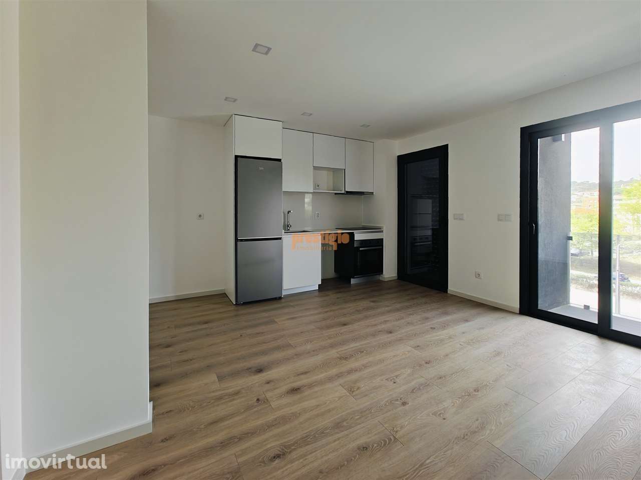 Apartamento T1 Arrendamento em Este (São Pedro e São Mamede),Braga - Grande imagem: 2/15