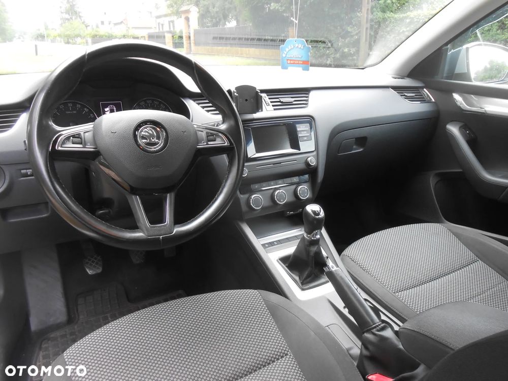 Skoda Octavia - 14