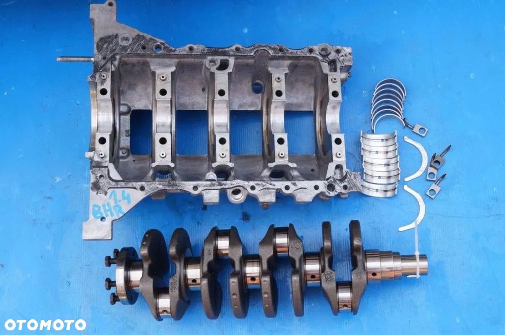 Wał korbowy Peugeot Ford 1.4 EHDi AV2Q TDCI MK7 - 1