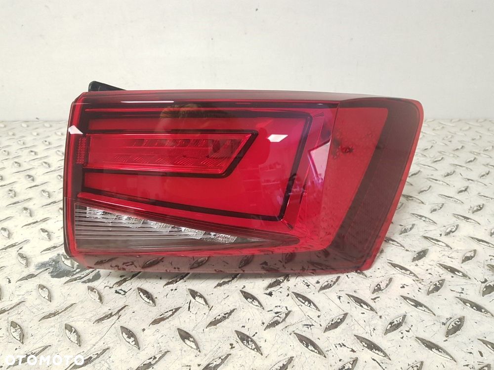 ORYGINALNA LAMPA TYLNA PRAWA SEAT CUPRA ATECA LIFT 20-25 575945208E - 2