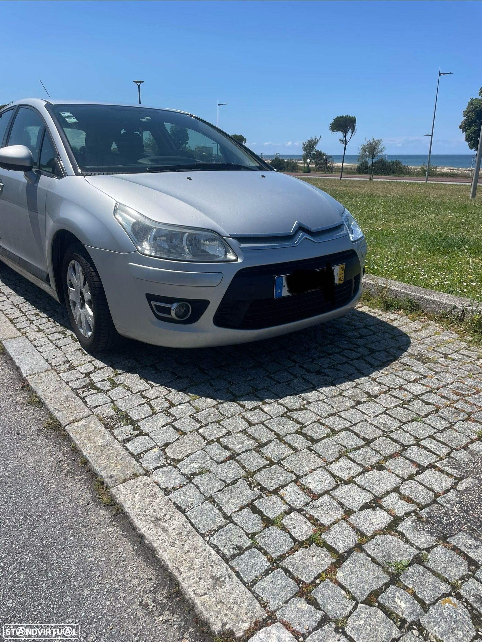 Citroën C4 1.6 HDi Attraction - 1