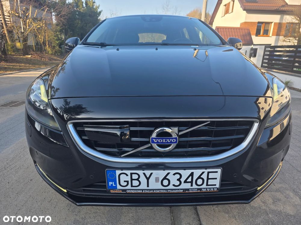 Volvo V40 D4 Ocean Race - 3