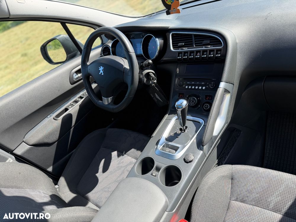 Peugeot 3008 e-HDi 115 ETG6 Stop&Start Allure - 8
