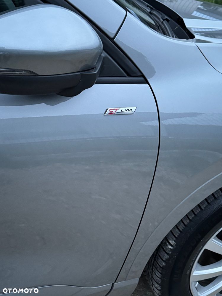 Ford Kuga 2.5 Duratec PHEV ST-LINE - 30