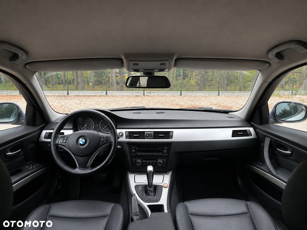BMW Seria 3 - 12