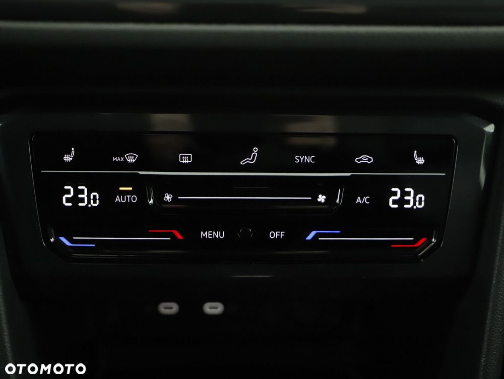 Volkswagen Tiguan Allspace - 15