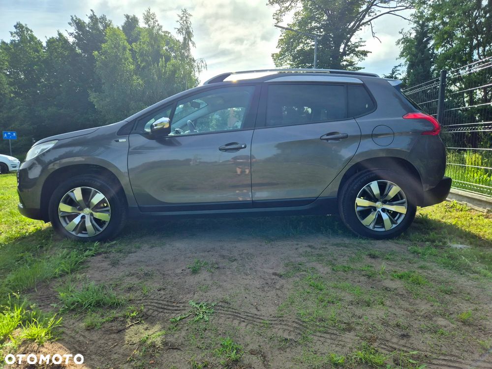 Peugeot 2008 1.6 VTi Style - 3