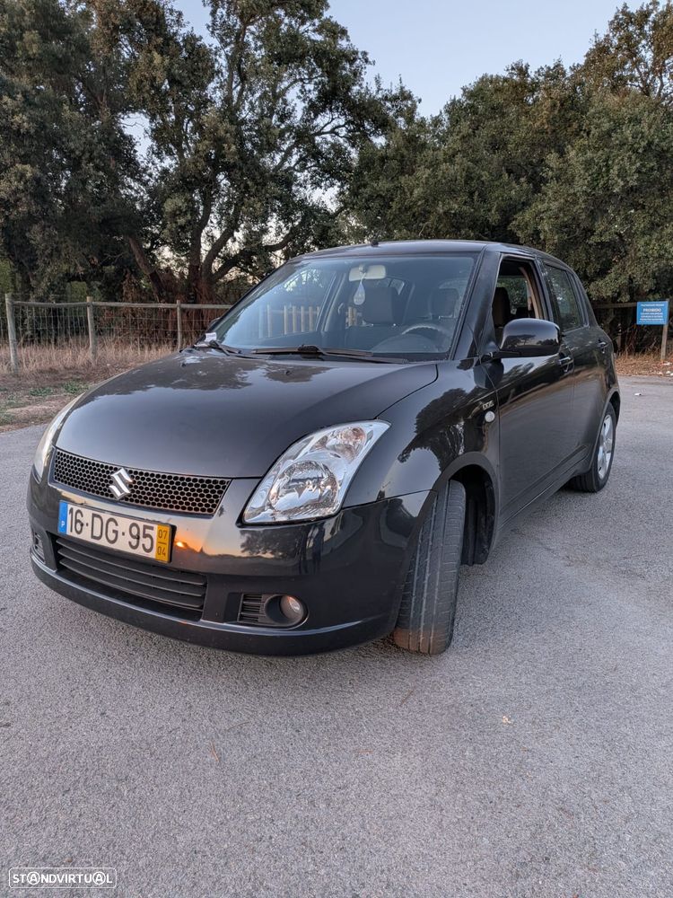 Suzuki Swift 1.3 DDiS GLX - 10