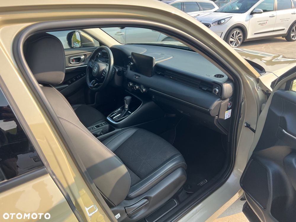 Honda HR-V 1.5 i-MMD Advance CVT - 26