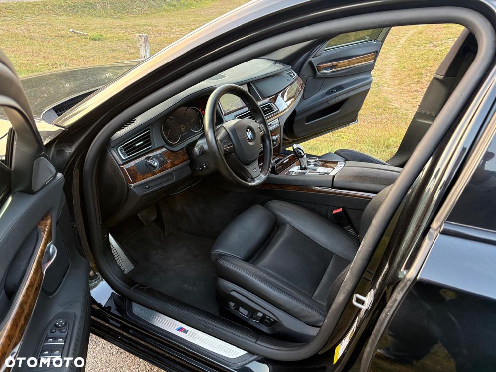 BMW Seria 7 - 5