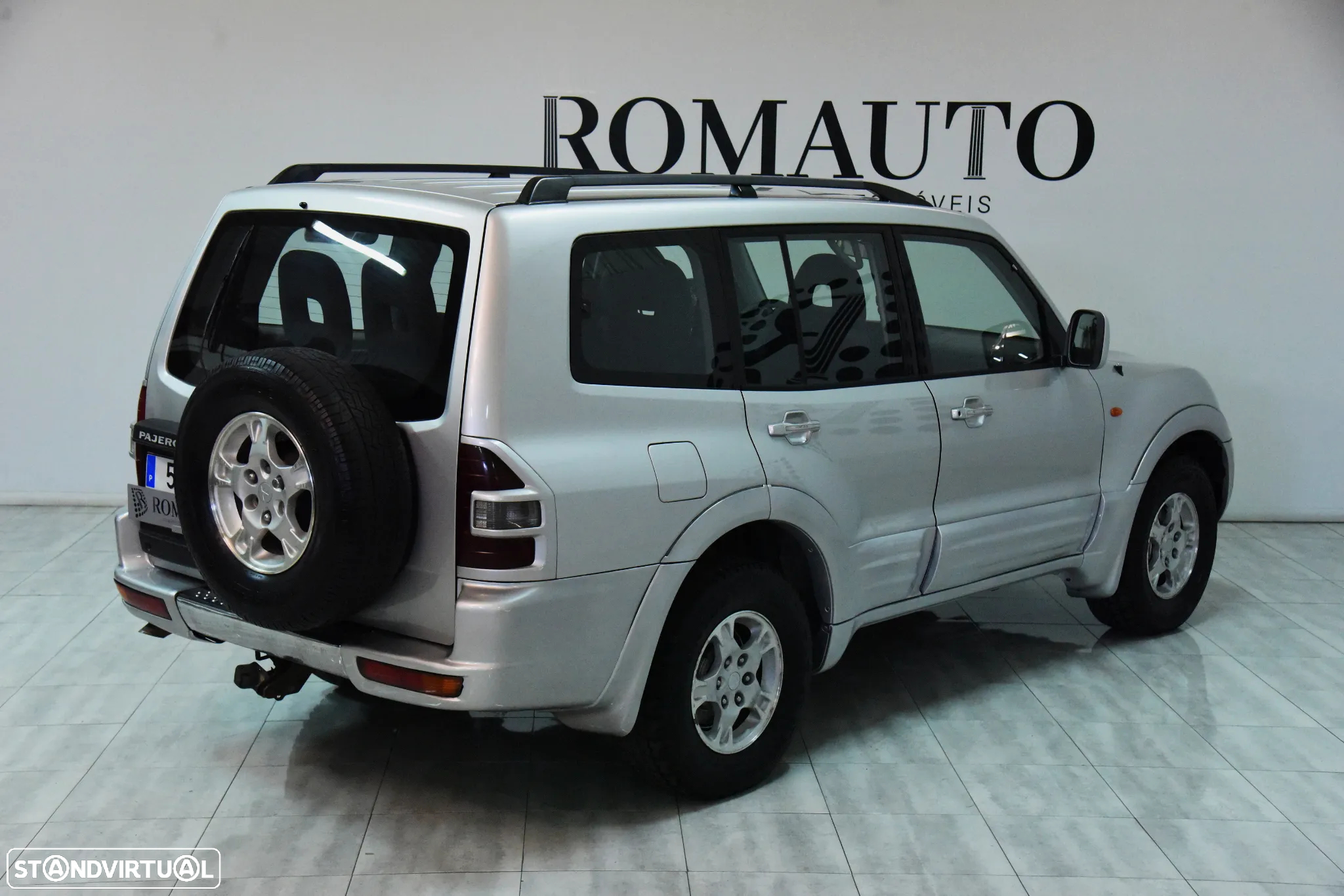Mitsubishi Pajero 3.2 DI-D GLS Longo - 6