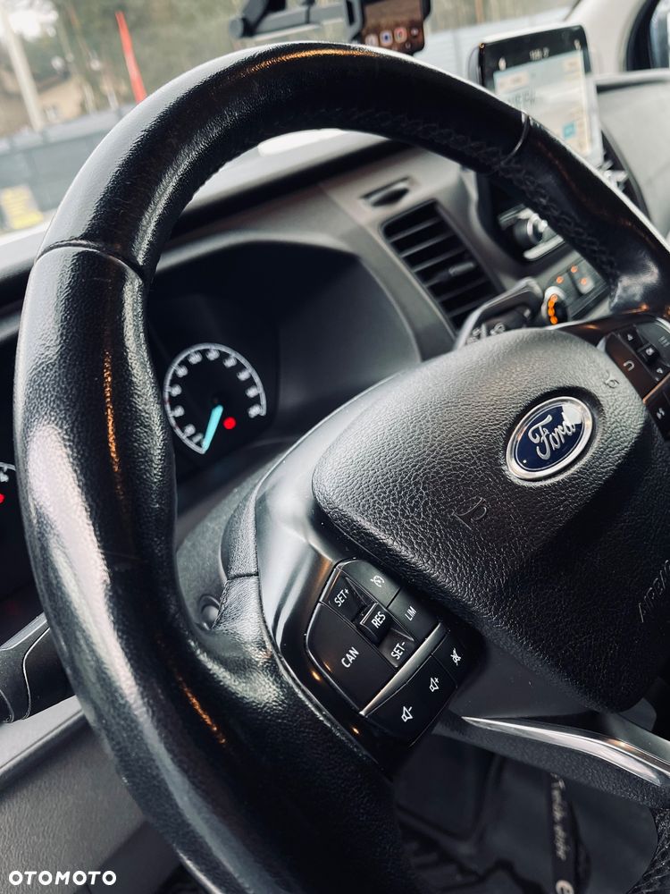 Ford Transit Custom - 12