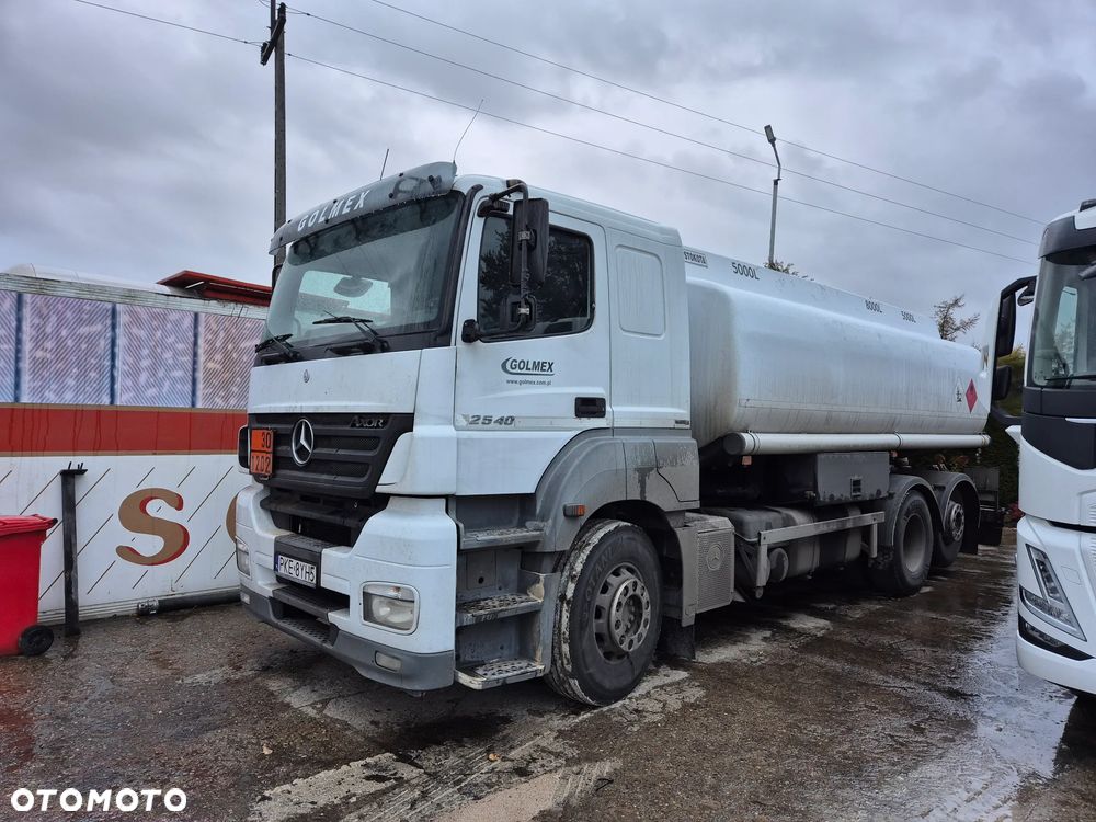 Mercedes-Benz AXOR - 5